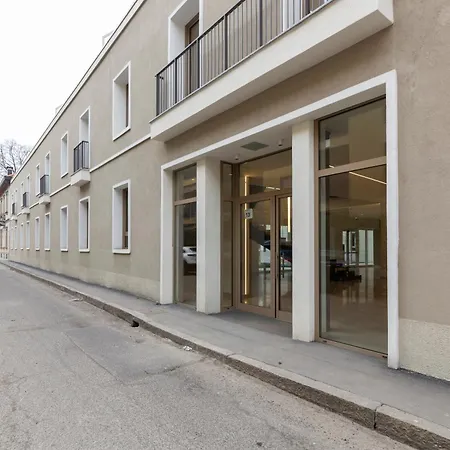 Nolo Town Luxury Place Апартаменты *