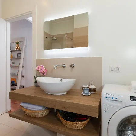 Artstay Stazione Centrale, 5 Piano, No Ascensore Apartament *