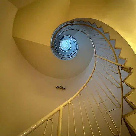 Cathedral 公寓