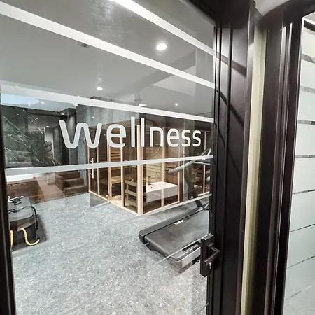 Medici5 - Luxury With Wellness Area *