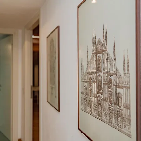 Bnbest Walk In Duomo 4-6 Pax 밀라노
