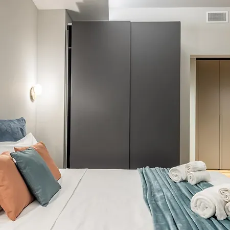Luxury Modern Near Duomo - Exclusive & *