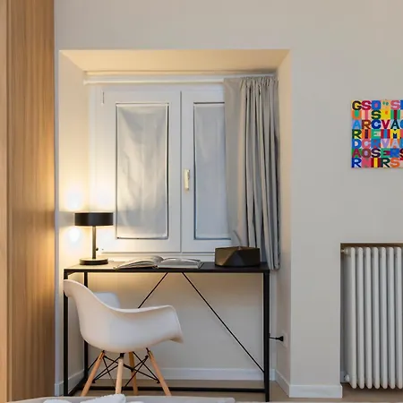 Brera Exclusive - New With Terrace, Near Parking Milan