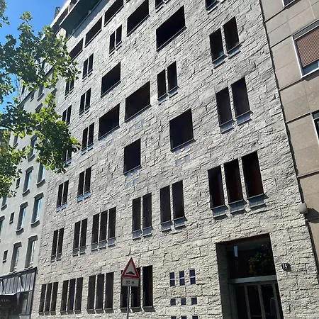 Appartamento Urban Retreat Minutes Away From Duomo Cathedral *
