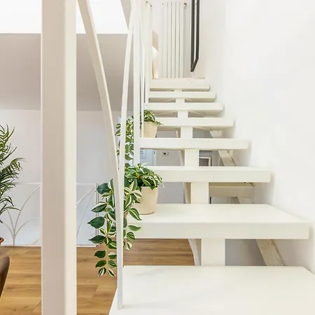 Colonna Lovely Loft - 10 Min Duomo - Buonarroti M1 아파트