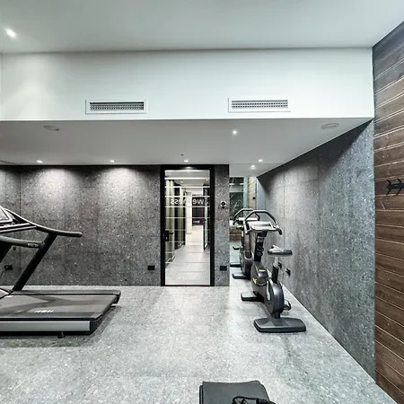 アパート Medici5 - Luxury With Wellness Area ミラノ