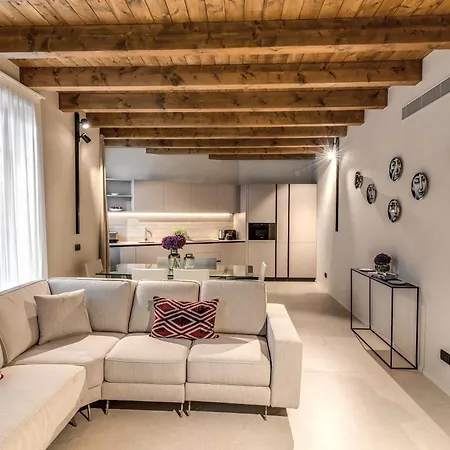 Appartement Seety Porta Romana Statue *