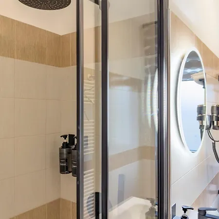 דירה Mico, M5, Life - Luxury Con Terrazza E Vista 8o Piano - Su Scannu Life מילאנו