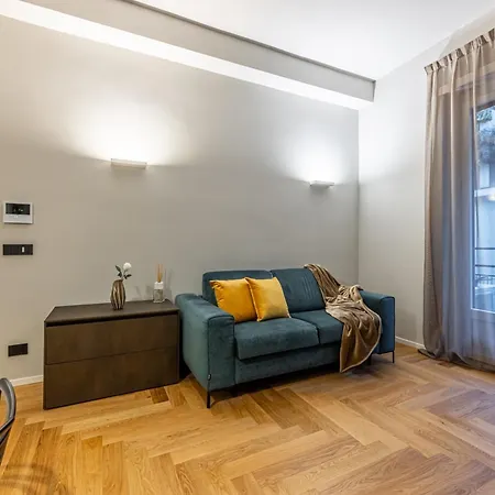 Luxury Modern Near Duomo - Exclusive & * ミラノ
