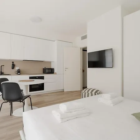 Guesthost - Modern In Moscova 밀라노