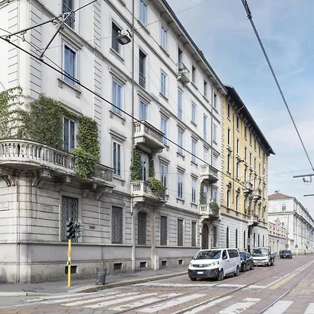 Apartment Easylife - - C Italia 68bp5 - P Ticinese *