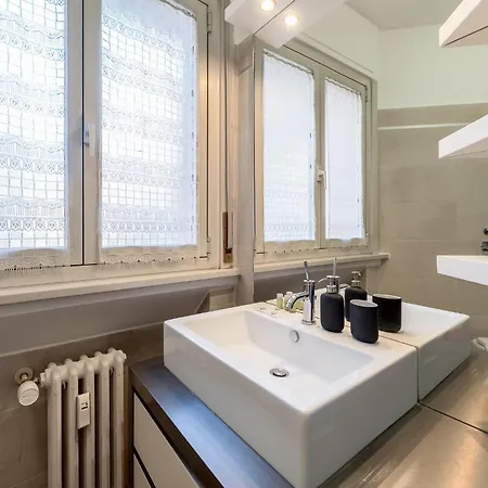 Porta Romana Living - Near Metro Station By Innstay Apartment *