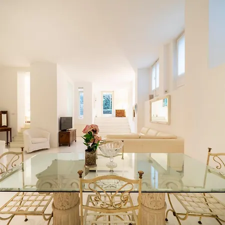 Centro Luxury - Duomo 5min - Garden, Wifi Milano