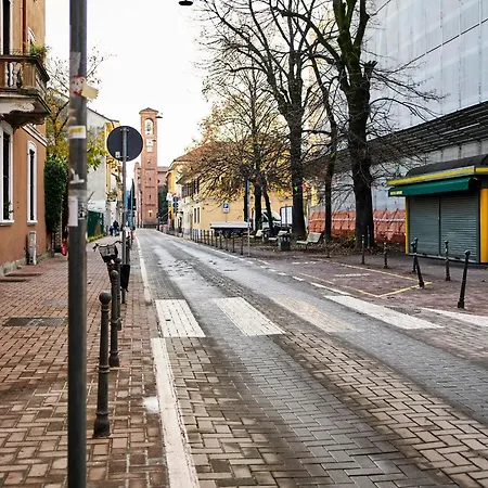 Design With Private Street Entrance *