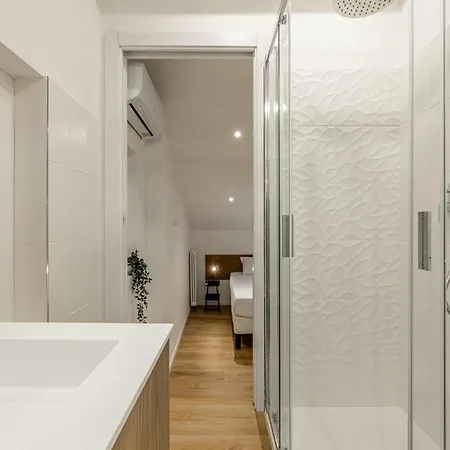 Navigli Duplex Elegante Con Vista Canale Apartmán