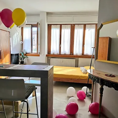 Modern Loft A Few Stops From The Center * Milán