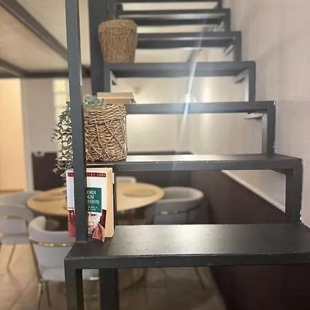 Acasadiimma Loft Elegante A 2 Min Da Metropolitana Porta Romana Con Wifi, Corte Interna * מילאנו