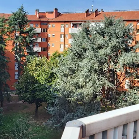 Grazioso Zona Mecenate - S.giulia