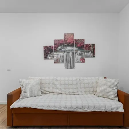 Appartement 2 Apt, M3 Affori 15 Min To Duomo E Wifi Milaan