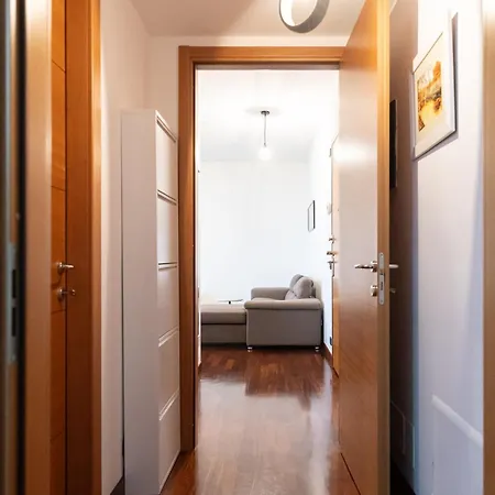 Sky Garden - Private Garage Apartmán *