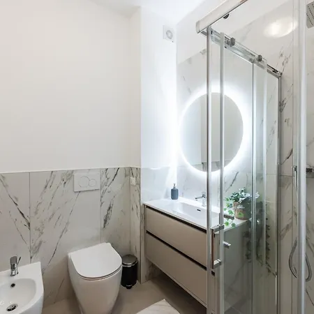 Apartament Tolstoj 1, Superior By Smartstay - Via Tortona, M4, Navigli Mediolan