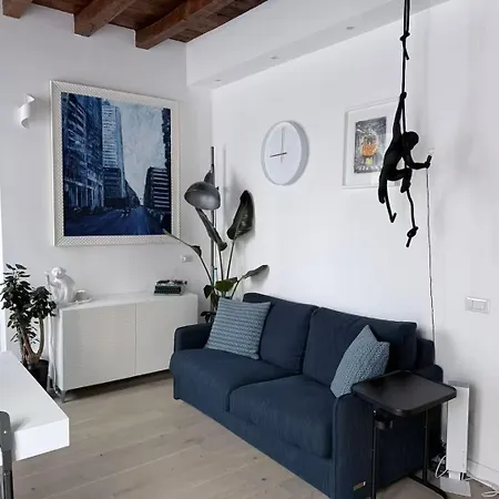 My Place-milan Centre شقة *