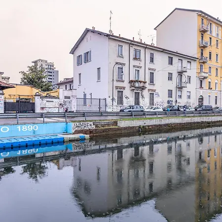Navigli Duplex Elegante Con Vista Canale Милан