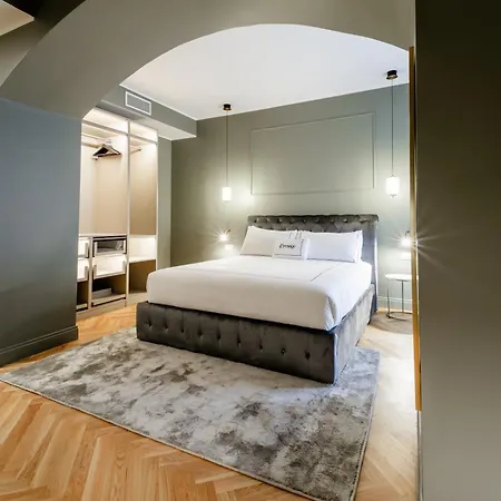 Prestige Boutique - Piazza Duomo 2 3* מילאנו