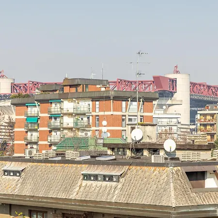 Sansiro16 Skyline - Stadium And Fiera * ميلان