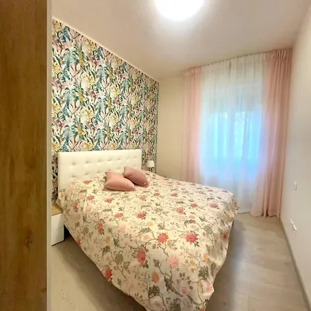 Guesthost - Balcony Flat X3 Linate Airport Mm4 Daire *