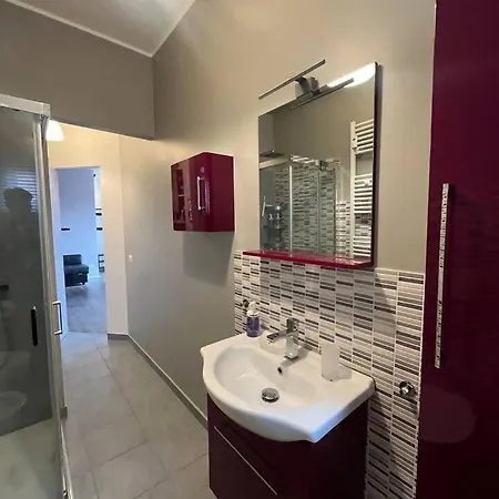 Grazioso Zona Mecenate - S.giulia Apartmán *