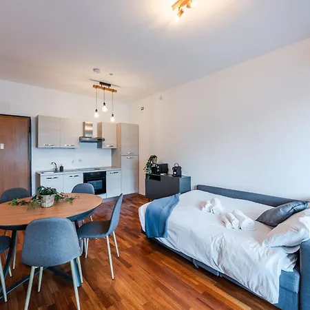Tolstoj 1, Superior By Smartstay - Via Tortona, M4, Navigli * Mediolan