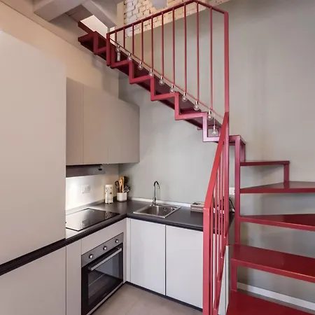 Navigli - Via Vigevano 45 Apartment