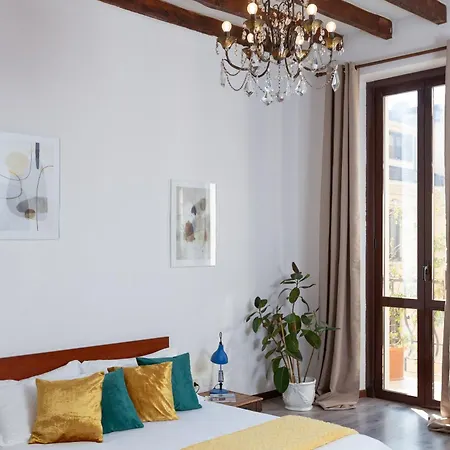 Artstay Stazione Centrale, 5 Piano, No Ascensore Daire Milano