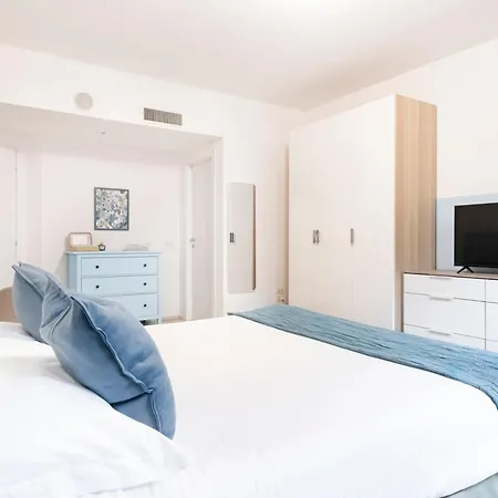 Easylife - - Poerio 31 - Porta Venezia *