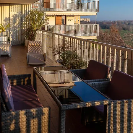 Sky Garden -terrazza E Private Garage -mm3 Brenta F Prada Porta Romana Appartamento *