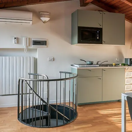 Apartment Elegant With Modern In - Citylife District - M1 *