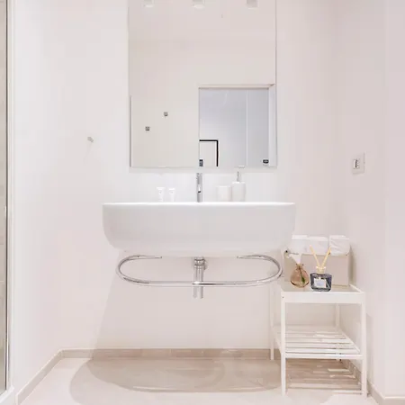 Appartamento Easylife - - Poerio 31 - Porta Venezia