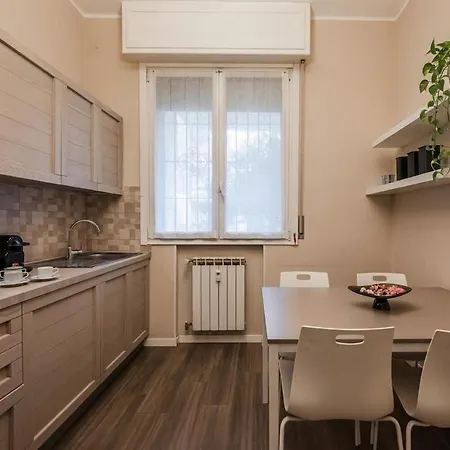 Appartamento Modern Three Near The Metro Ac - Wifi Milano