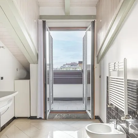 Easylife - - C Italia 68bp5 - P Ticinese Appartamento