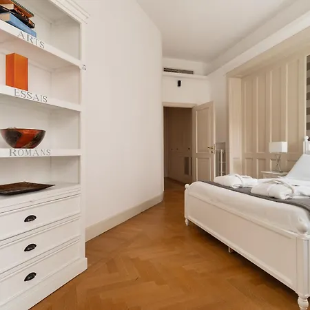 Guesthost - 500sqm Luxury With Spa, Gym, Terrace, Game & Garage ミラノ