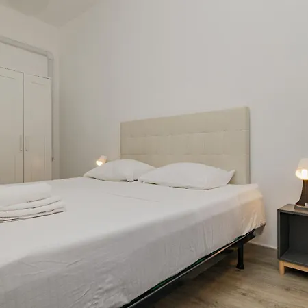 Bnbest Walk In Duomo 4-6 Pax Апартаменты *