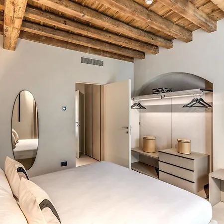 Apartman Seety Porta Romana Statue *