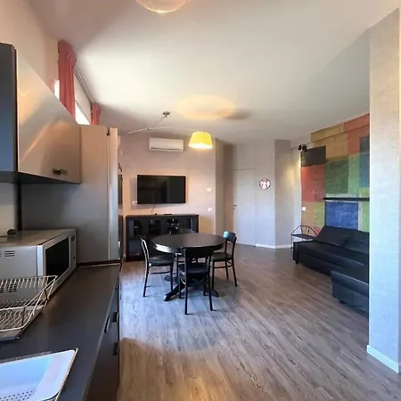 Appartement Grazioso Zona Mecenate - S.giulia Milaan