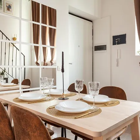 Acasadiimma Family Loft Bocconi-duomo Con Wi-fi Corte Interna Super Silenzioso 米兰