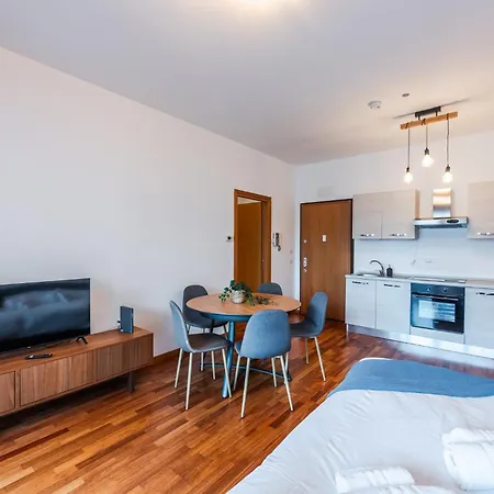 Tolstoj 1, Superior By Smartstay - Via Tortona, M4, Navigli * Mediolan