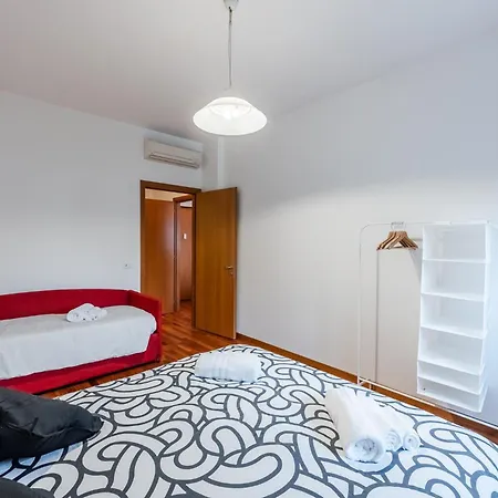 Apartament Tolstoj 1, Superior By Smartstay - Via Tortona, M4, Navigli *