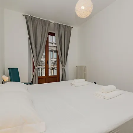 Bnbest Walk In Duomo 4-6 Pax Апартаменты