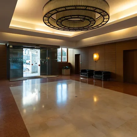 アパート Guesthost - 500sqm Luxury With Spa, Gym, Terrace, Game & Garage *