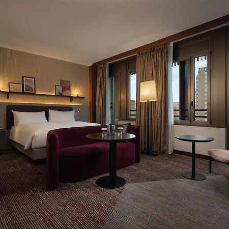 Hilton 4* Milano